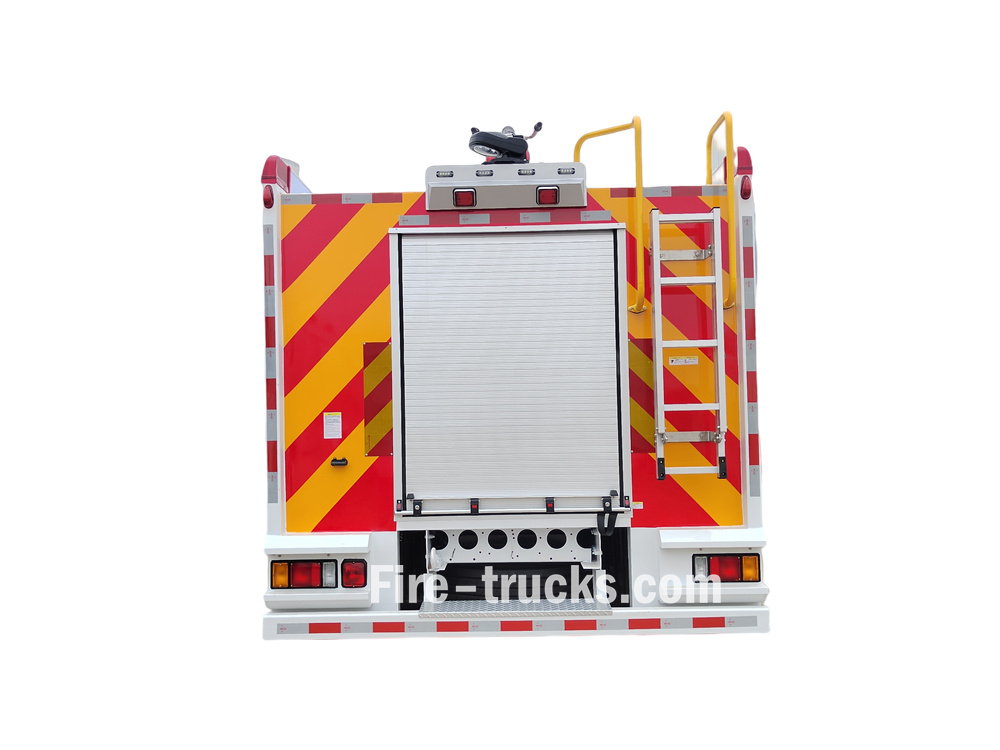  Isuzu FVR 6 cubic meter foam fire truck