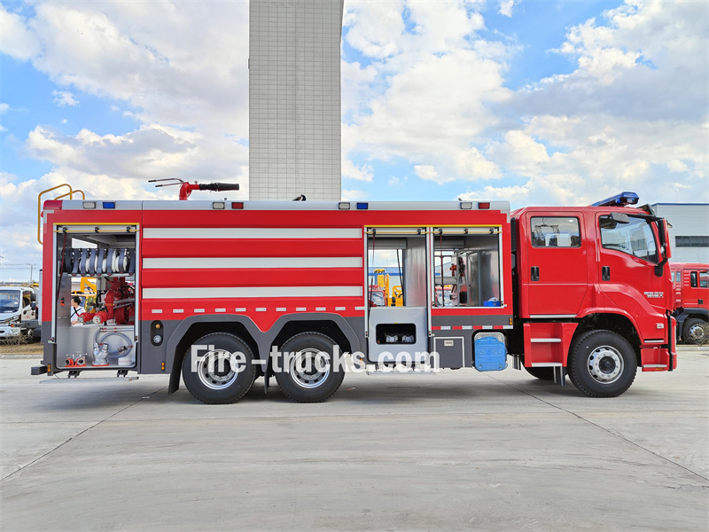 Isuzu GIGA 6x4 10000L foam fire fighting truck