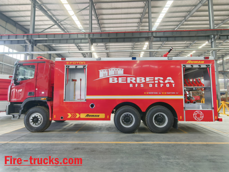Somalia foam water fire eninge fire fighting vehicle